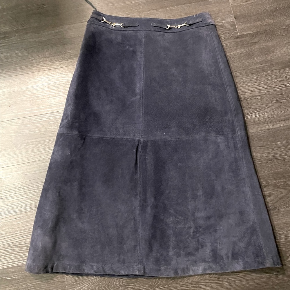Elegant Navy Midi Skirt